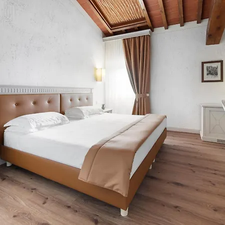 Lhp Hotel 5*