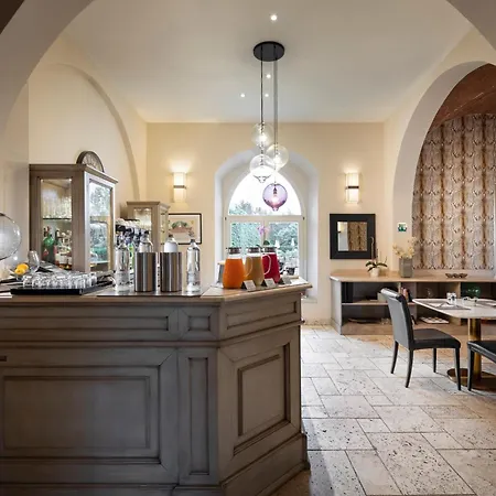 מלון Lhp צ'רטאלדו