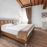 Lhp Otel 5*