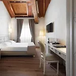 Otel Lhp 5*